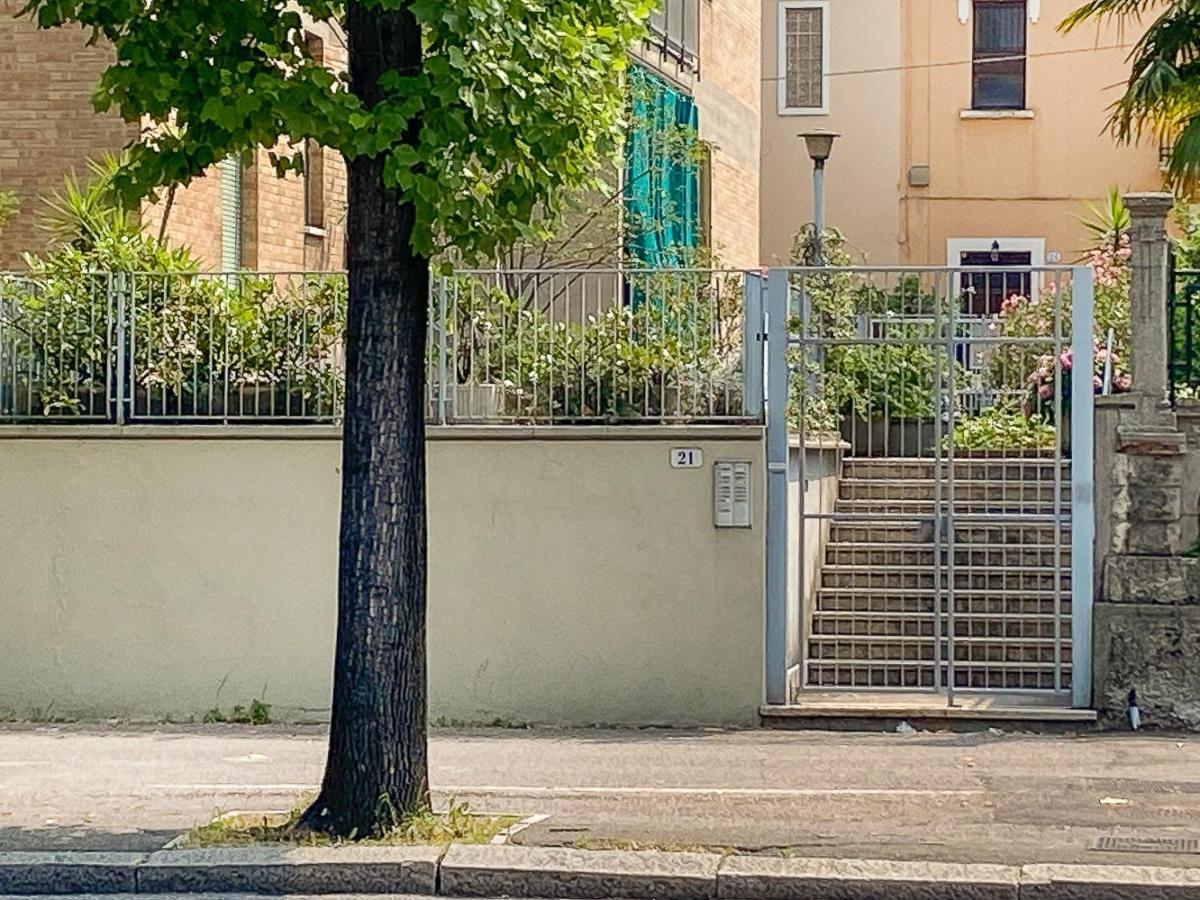 Verona 21 Apartment Екстер'єр фото